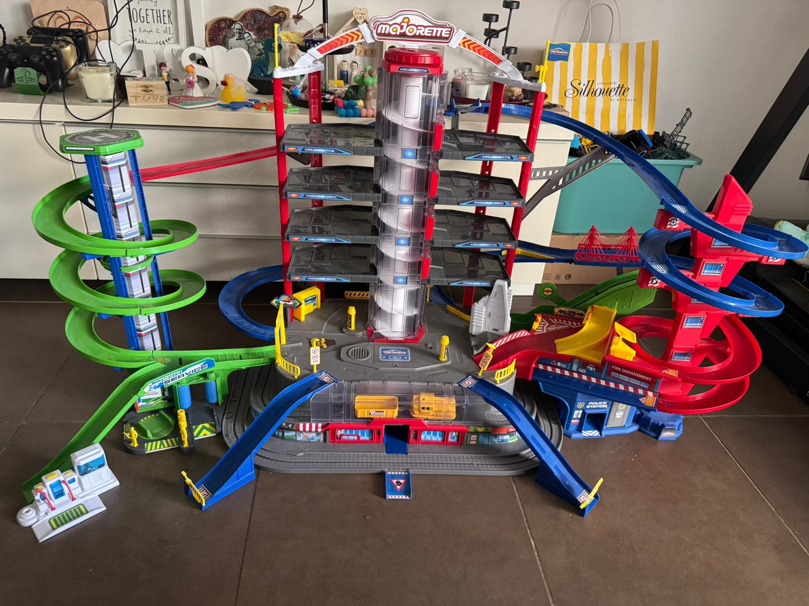 Majorette garage, Ophalen, Zo goed als nieuw