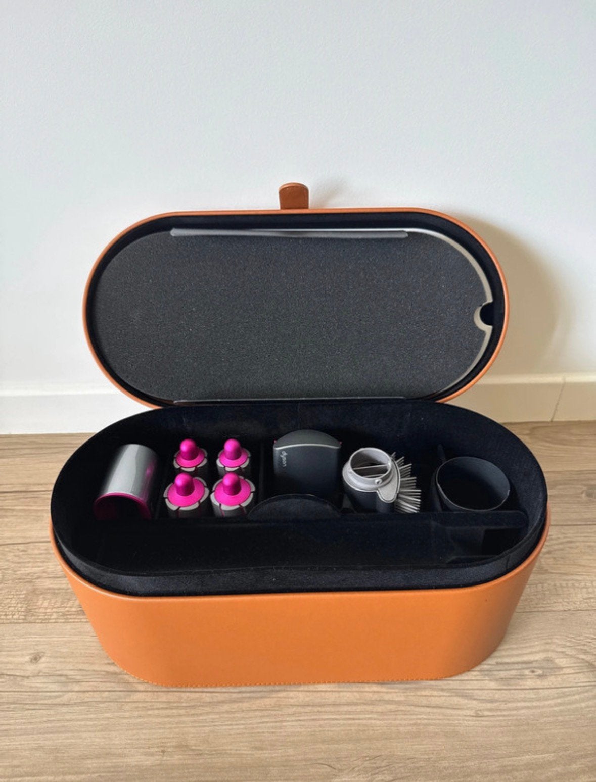 Dyson airwrap: coffret et accessoires. NEUF, Ophalen of Verzenden, Nieuw