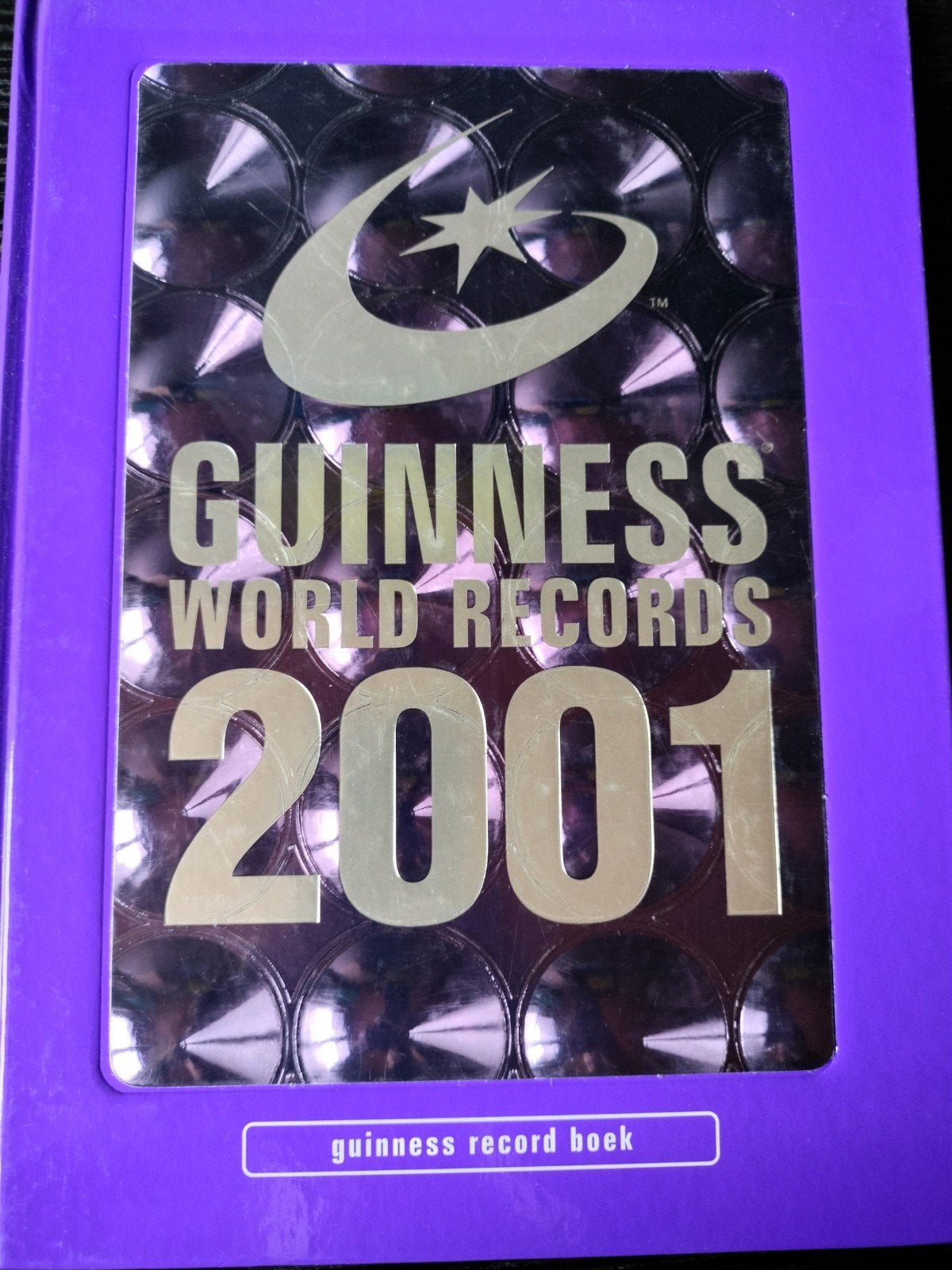 Guiness World Records 2001., Ophalen of Verzenden