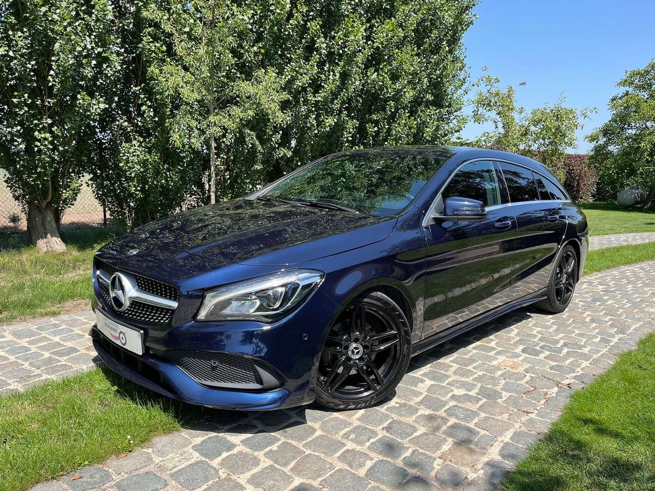 Mercedes-Benz CLA 180 Business Solution AMG (EU6d-TEMP)/AMG, CLA, 122 pk, Zwart, 4 cilinders
