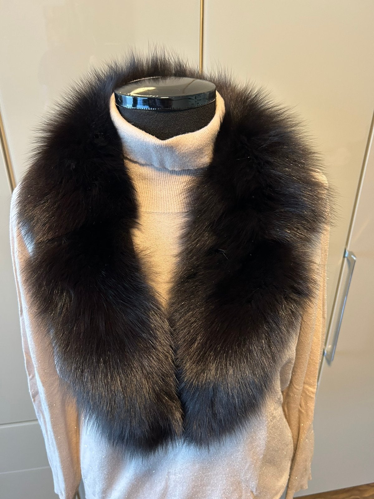 Magnifique col en fourrure véritable, noir, Vêtements | Femmes, Enlèvement, Comme neuf