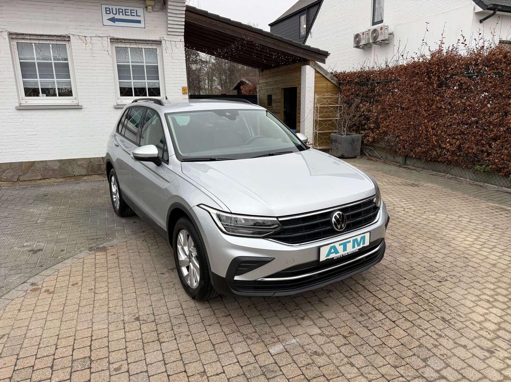 Volkswagen Tiguan Tiguan 2.0 TDI SCR 4MOTION DSG Life/Navi/A, Auto's, Automaat, Stof, Gebruikt, 4 cilinders