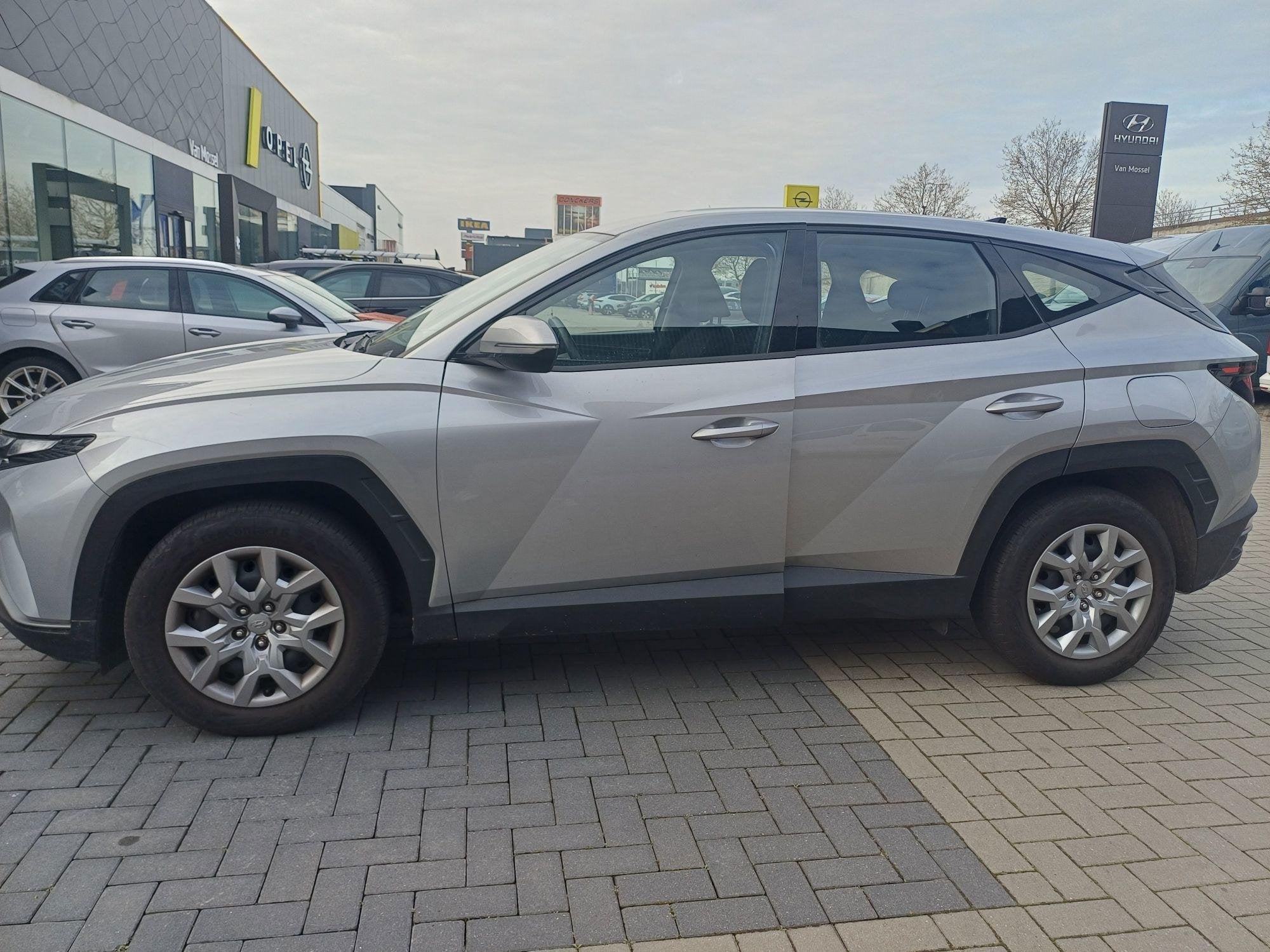 Hyundai Tucson 1.6 T-GDi Techno, Argent ou Gris, 110 kW, 1650 kg, 5 portes