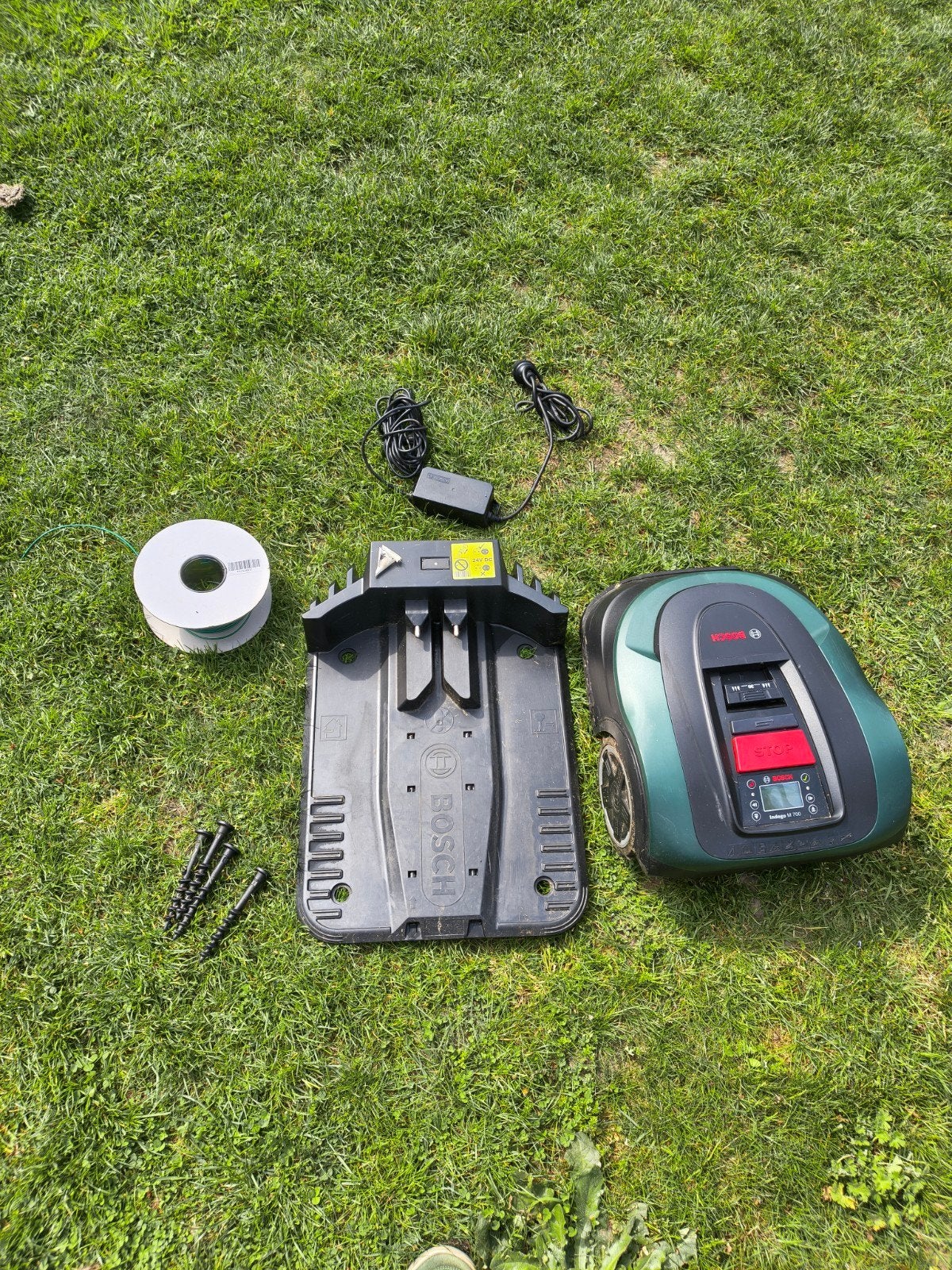 Bosch indego M700 robot grasmaaier, Jardin & Terrasse, Tondeuses robotisées, Bosch Indego, Avec capteur de pluie, Moins de 20 cm