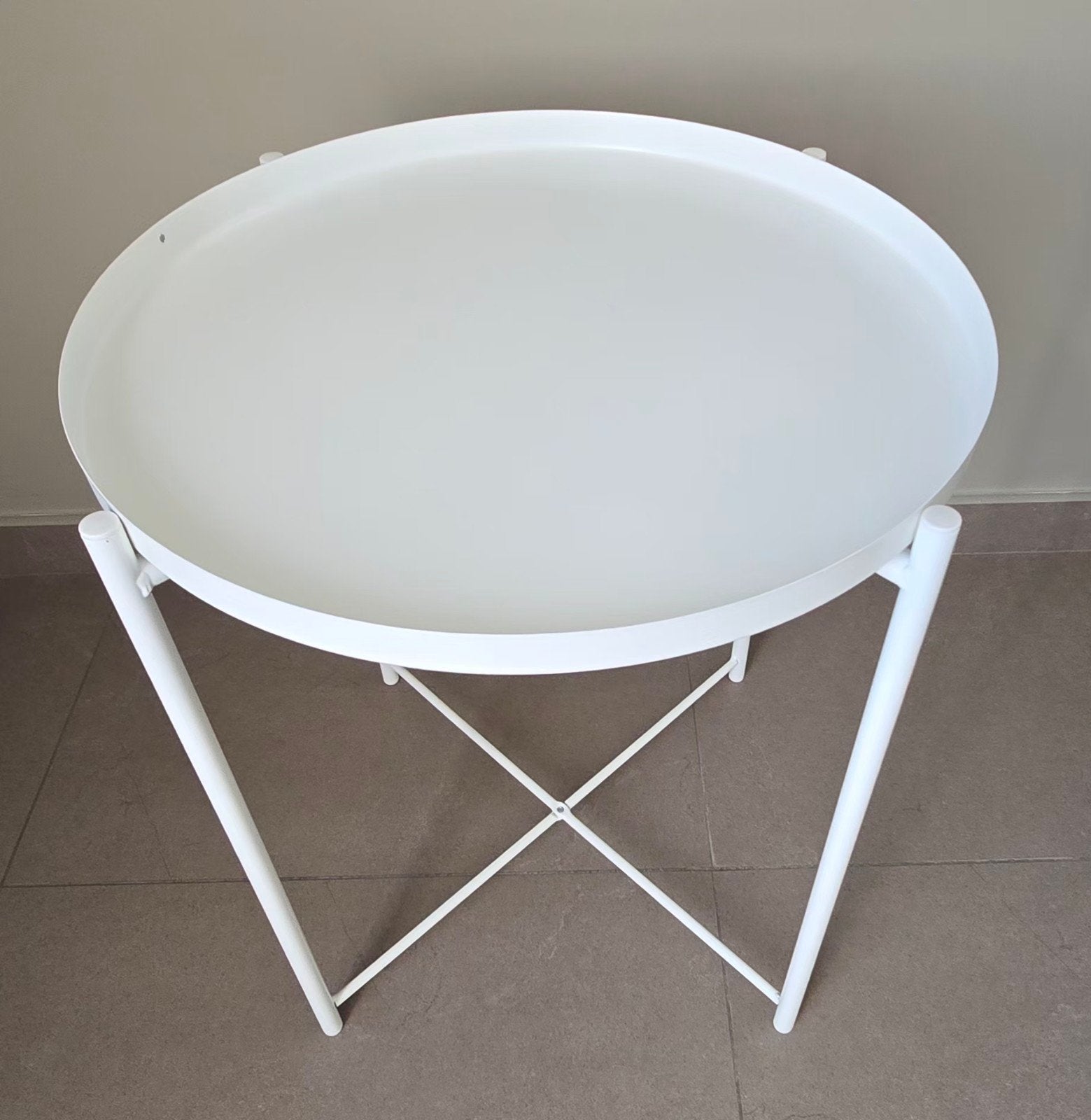 Ikea Gladom tafeltje, Metaal of Aluminium, Rond, Zo goed als nieuw, Ophalen