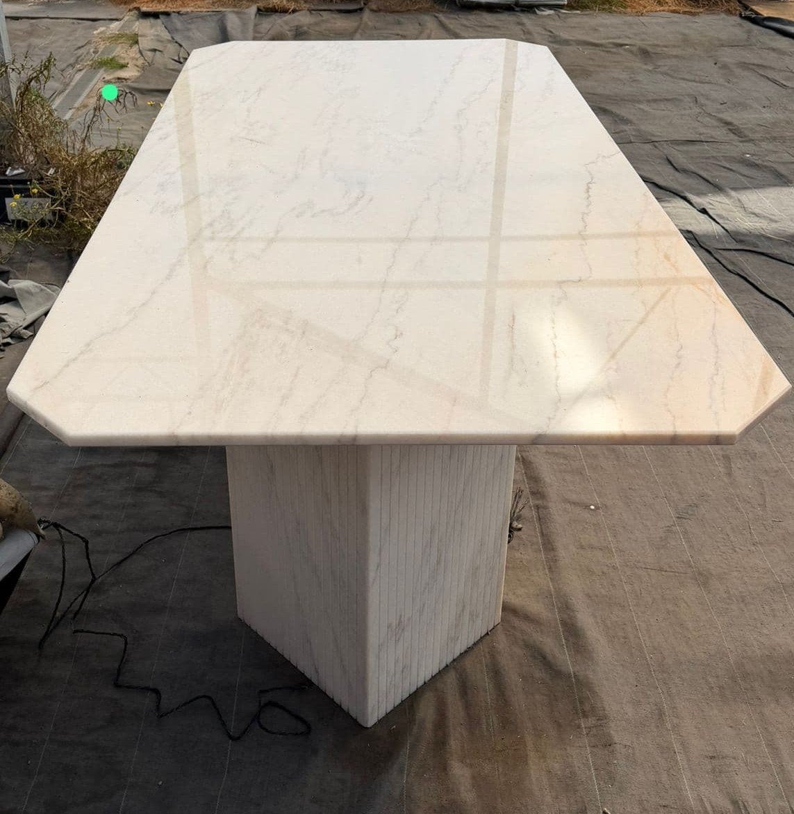 grote marmeren tafel in perfecte staat onbeschadigd, Ophalen