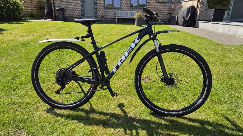 Trek Marlin 7 L 29 Navy Mountainbike, Autres marques, Moins de 10 vitesses, Comme neuf, Enlèvement