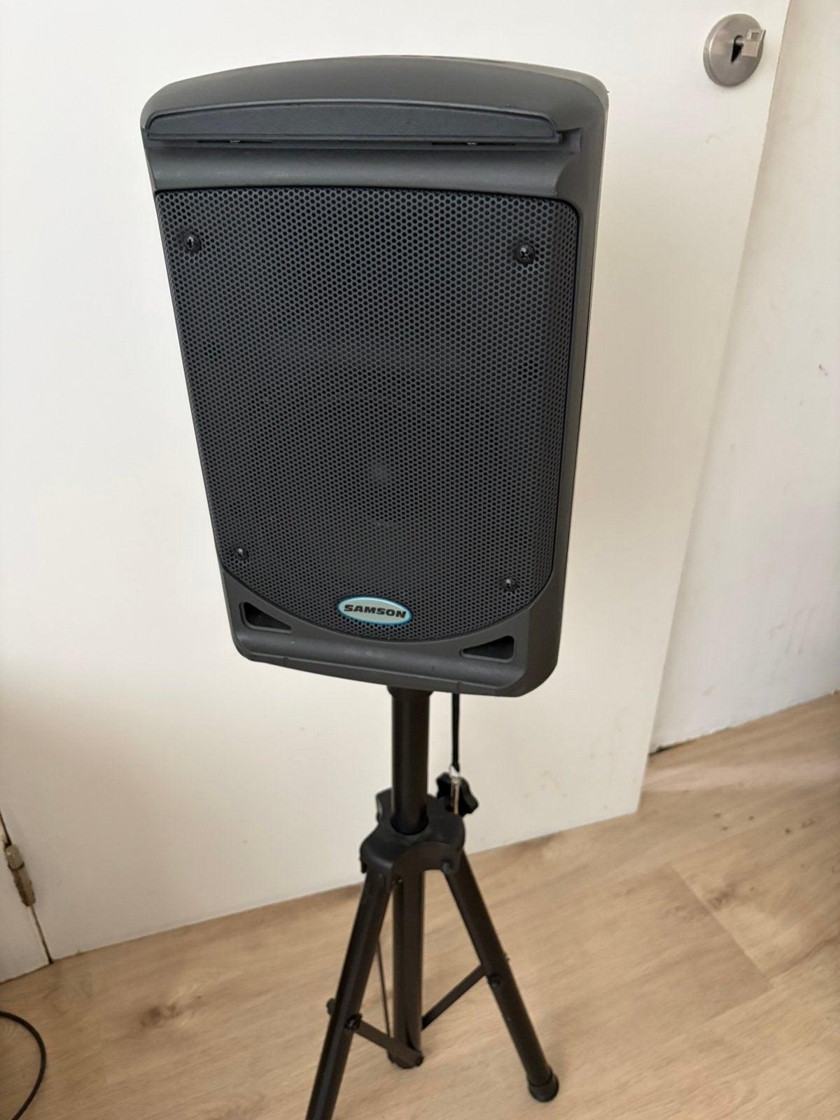 Samson Expedition XP150, Musique & Instruments, Enlèvement, Comme neuf