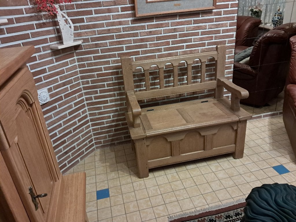 banc coffre, Enlèvement