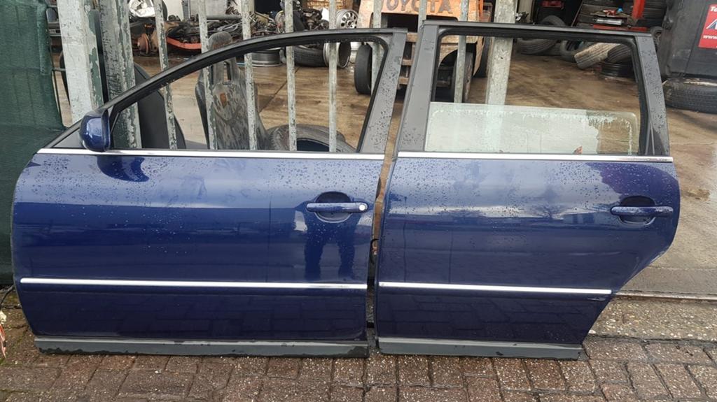 VW PASSAT STATION PORTIEREN LV+LA BJ 2005, Gebruikt, -, Deur, -