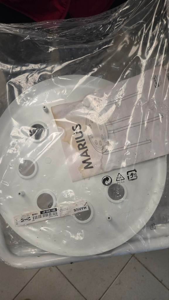 Tabouret ikea Marius, Enlèvement, Blanc