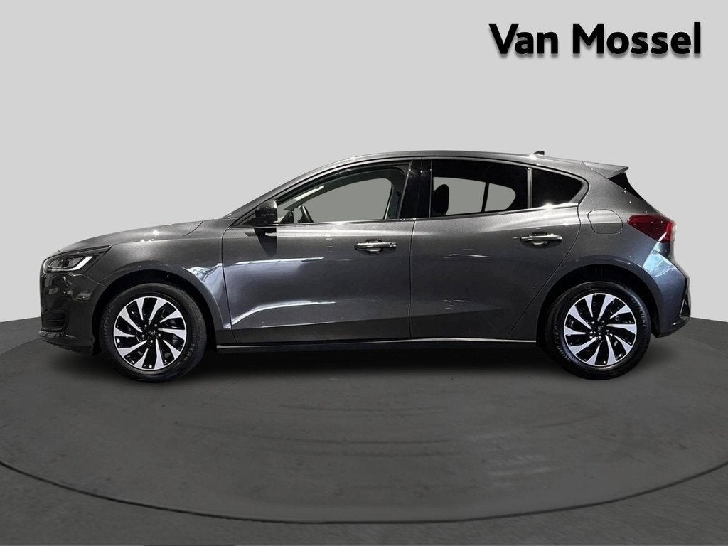 Ford Focus Titanium - Driver Assist - Sync 4 -12 inch Navi, Auto's, Stof, Euro 6, Bedrijf, 5 deurs