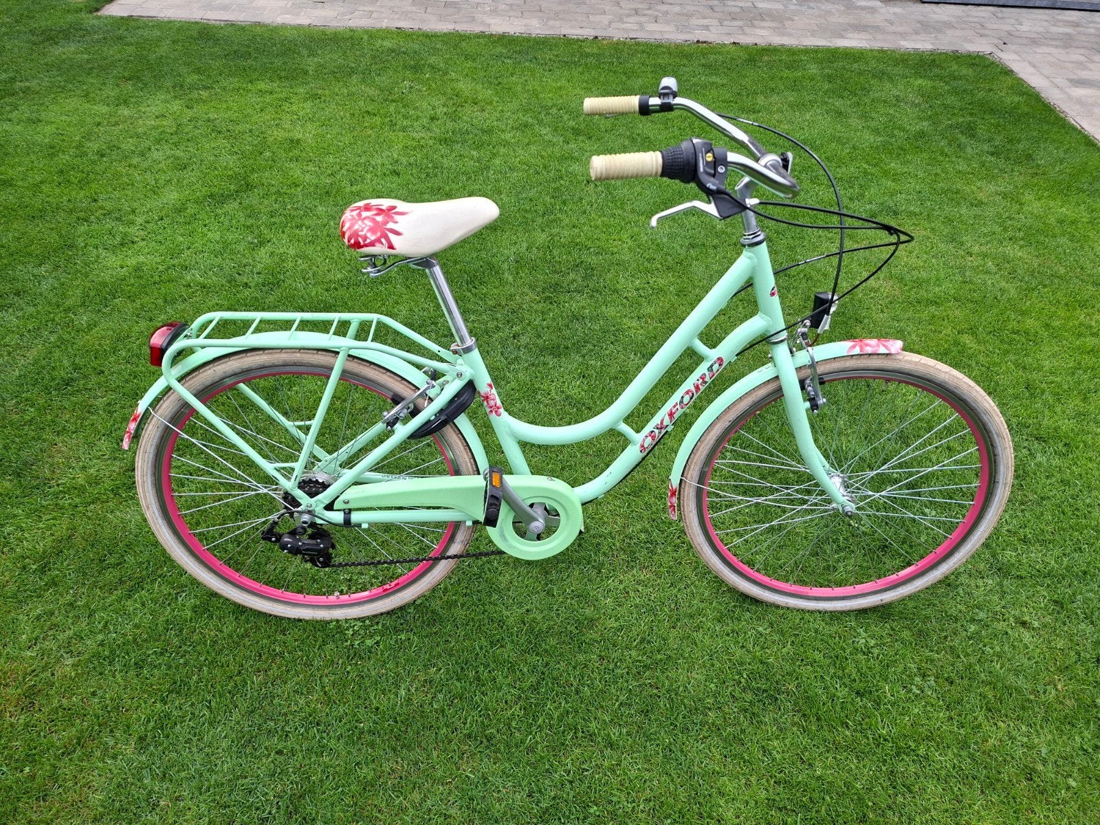 meisjesfiets oxford fiore 26 inch, Ophalen, Zo goed als nieuw