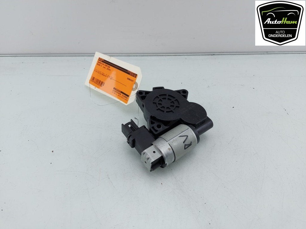 MOTEUR LEVE VITRE ELECTRIQUE Mazda 6 Sportbreak (GY19 / 89), Hitdorfer Straße 73
51371  Leverkusen, DE, Mazda, Utilisé, Info@mazda.de