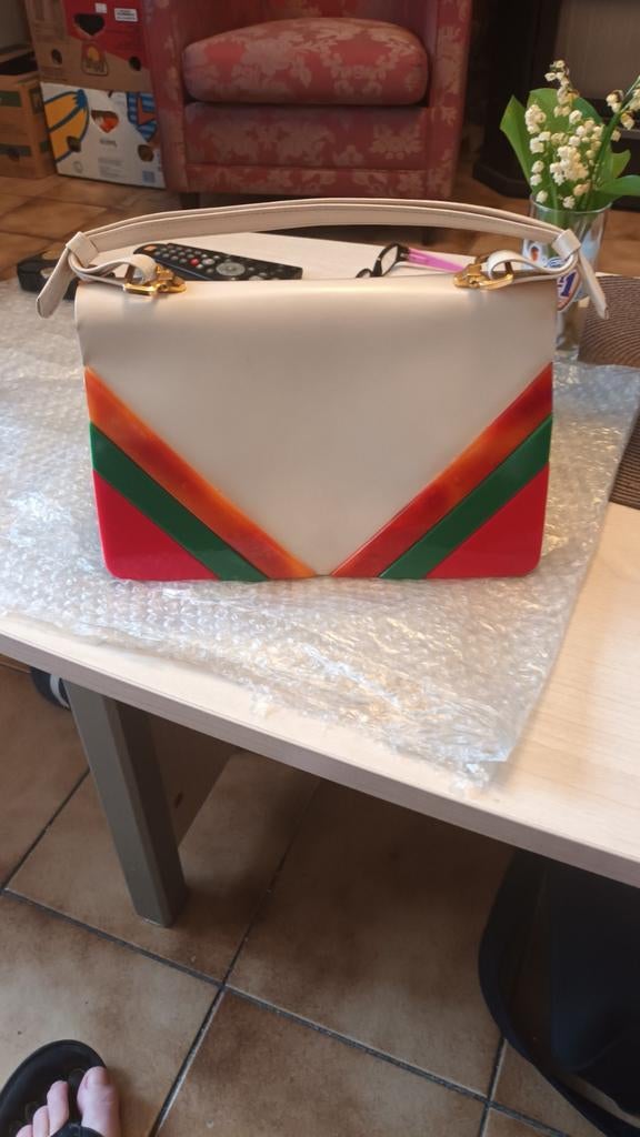 VINTED HANDTAS GENAAMD EL CORTE INGLES, Handtassen en Accessoires, Tassen | Damestassen, Ophalen, Handtas