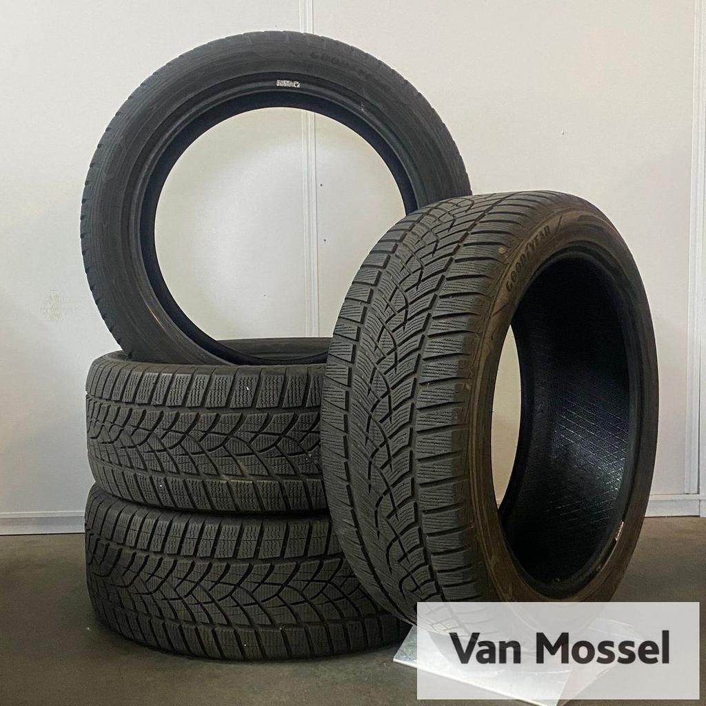 Goodyear Ultra Grip Performance + 235/50/R20 - 255/45/R20, Auto-onderdelen, Banden en Velgen, Gebruikt, -, -, 235 mm