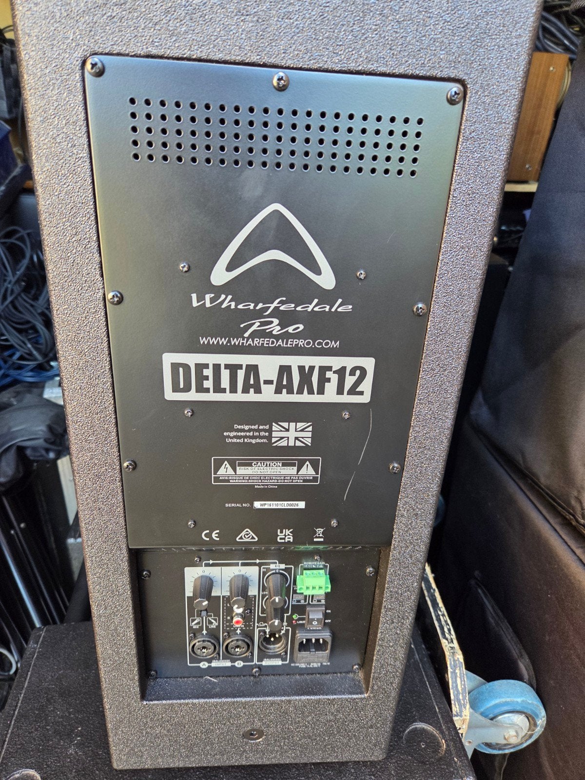 Delta AXF Wharfedale top boxen 1000 watt Aktief. Nieuwstaat, Ophalen