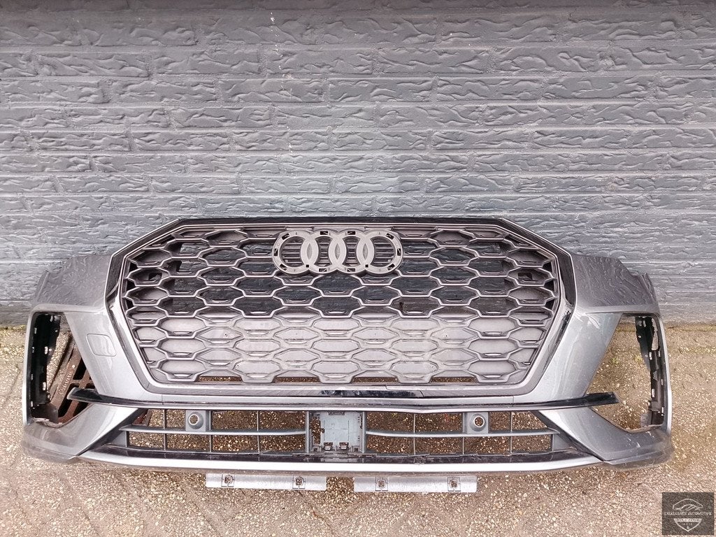 Pare-chocs avant Audi Q3 83A 2019-2024 S-Line d'origine !, Pare-chocs, AUDI AG, Auto-Union-Strasse 1
85045  Ingolstadt, DE, Utilisé