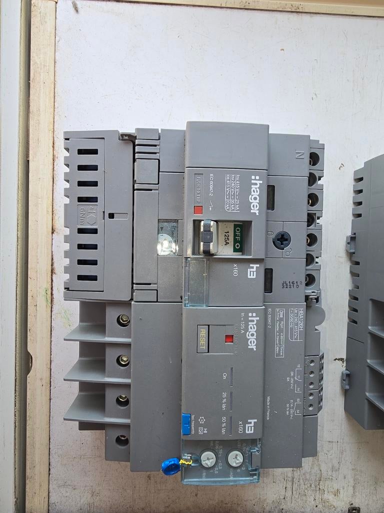 HBA126H 125A, Ophalen