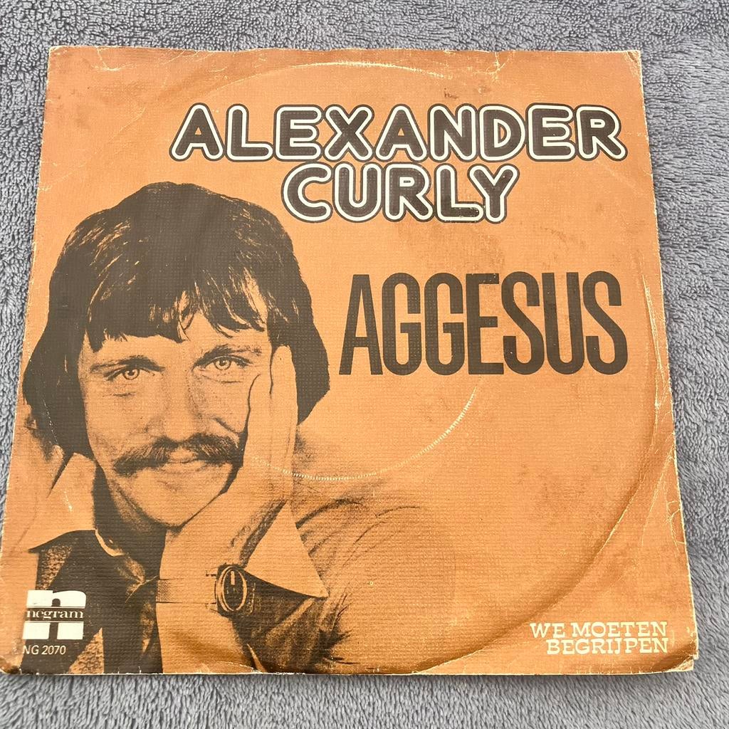 Alexander Curly: Aggesus, Ophalen of Verzenden, Zo goed als nieuw, Overige formaten