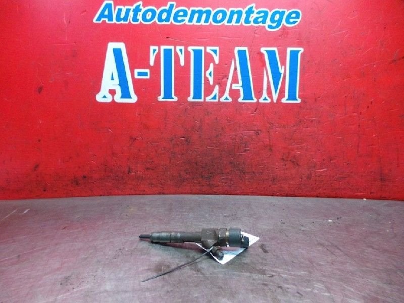 INJECTEUR FAP Opel Vivaro (01-2000/07-2014) (|8200238528|), Opel, Opel Automobile GmbH, Utilisé, Kontakt-opel@opel.com
