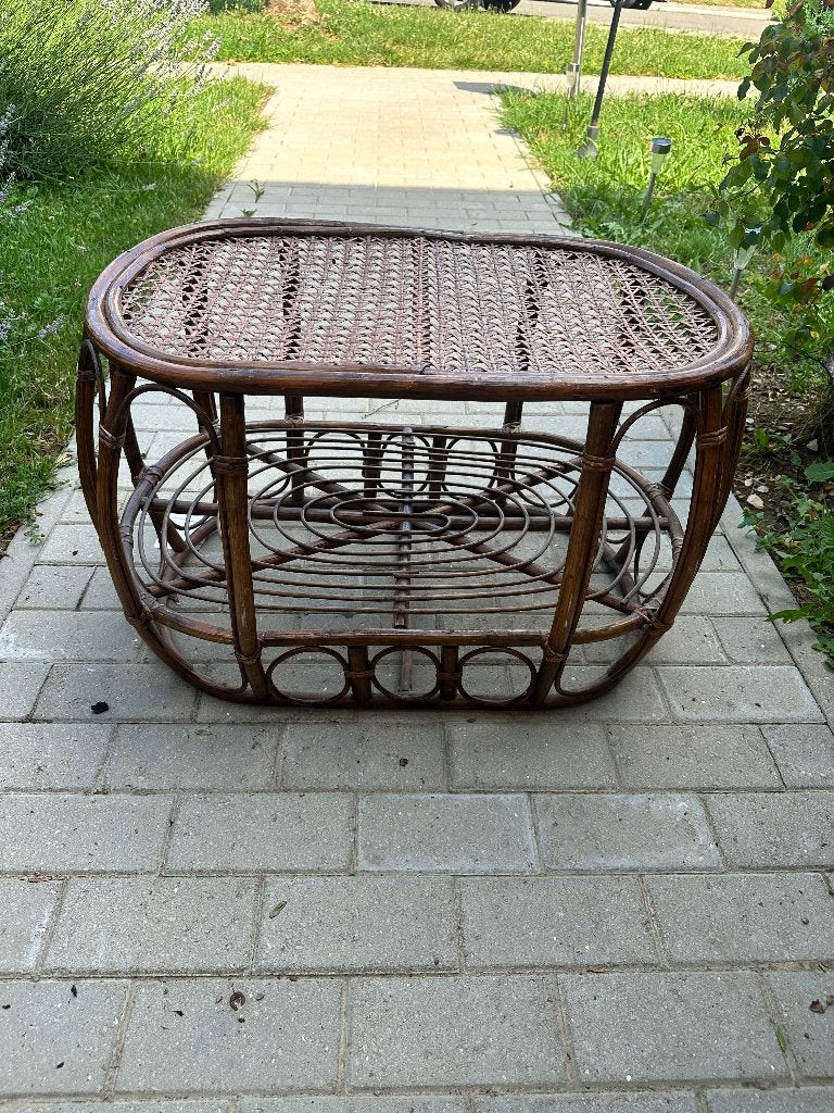 Table basse ovale en rotin, Maison & Meubles, Tables | Tables de salon, Utilisé, 5 – 50, 50 à 100 cm, Moins de 50 cm, Ovale, Autres essences de bois