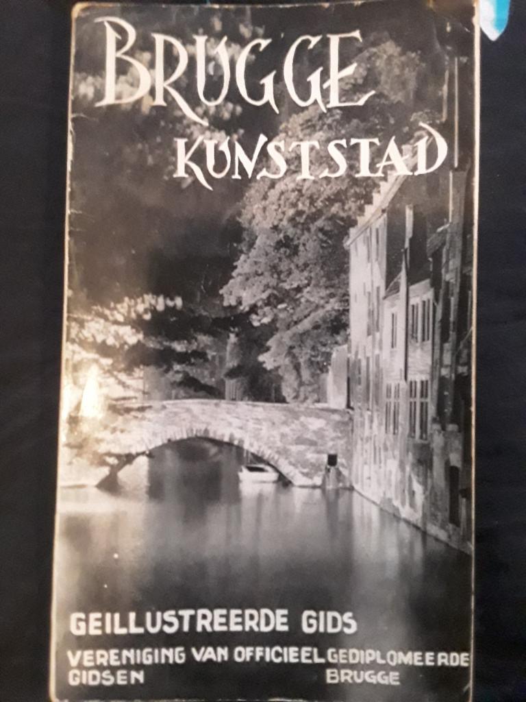 Brugge kunststad, oude gids, Enlèvement ou Envoi, Utilisé