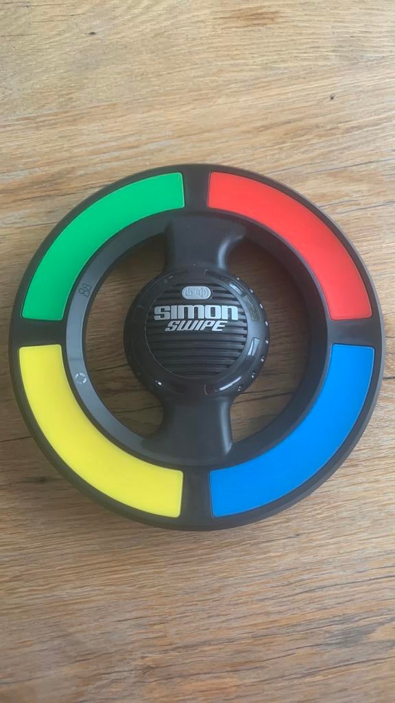 Simon swipe behendigheidsspel, Ophalen, Zo goed als nieuw