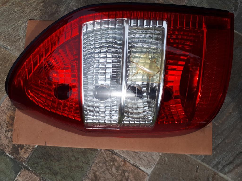 FEU ARRIERE GAUCHE - Opel Zafira 2004, Enlèvement, Opel