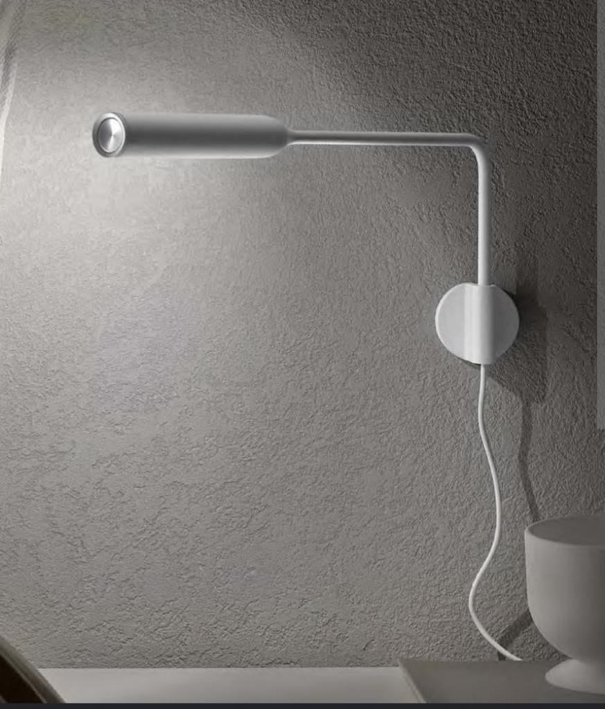 Lumina Flo Wall LED lamp wit, Maison & Meubles, Lampes | Lampes de table, Métal, Enlèvement
