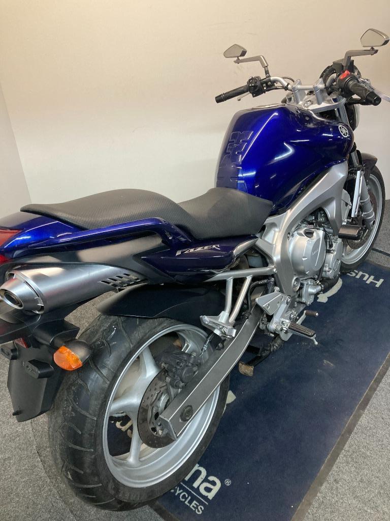 Yamaha FZ 6 bj. 2005 ref. LS 3051, 4 cilinders, Bedrijf, Meer dan 35 kW, 600 cc