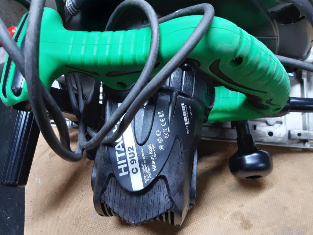 Afkortzaag hitachi  C 9U2 met extra zaagbladen, Ophalen, 70 mm of meer, Zo goed als nieuw, Afkortzaag