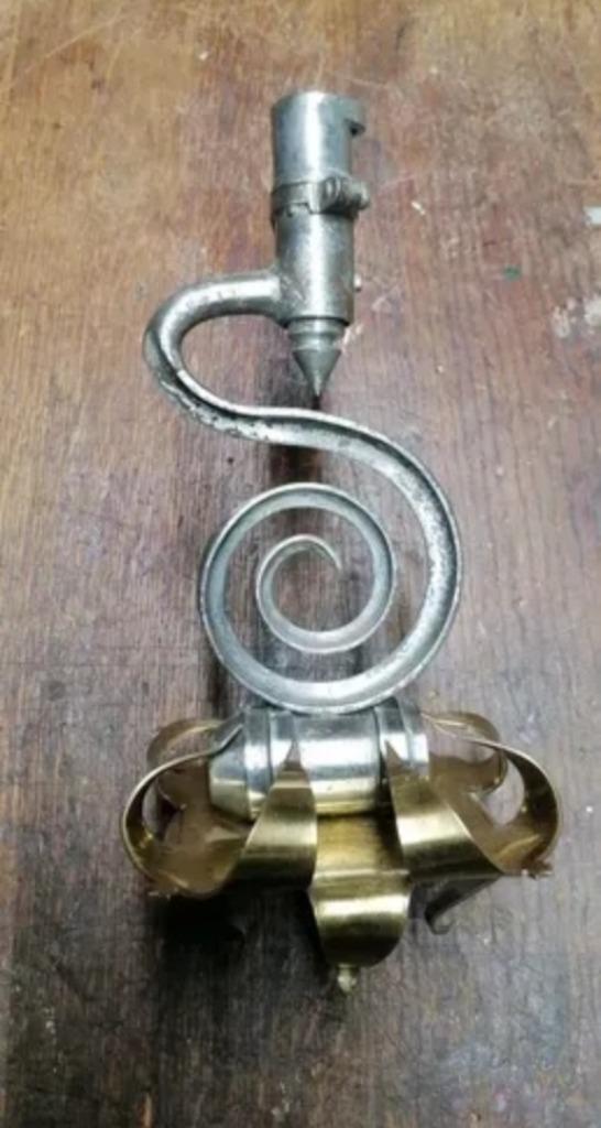 Zeldzame 19e eeuwse militaire kandelaar, Verzamelen, Verzenden