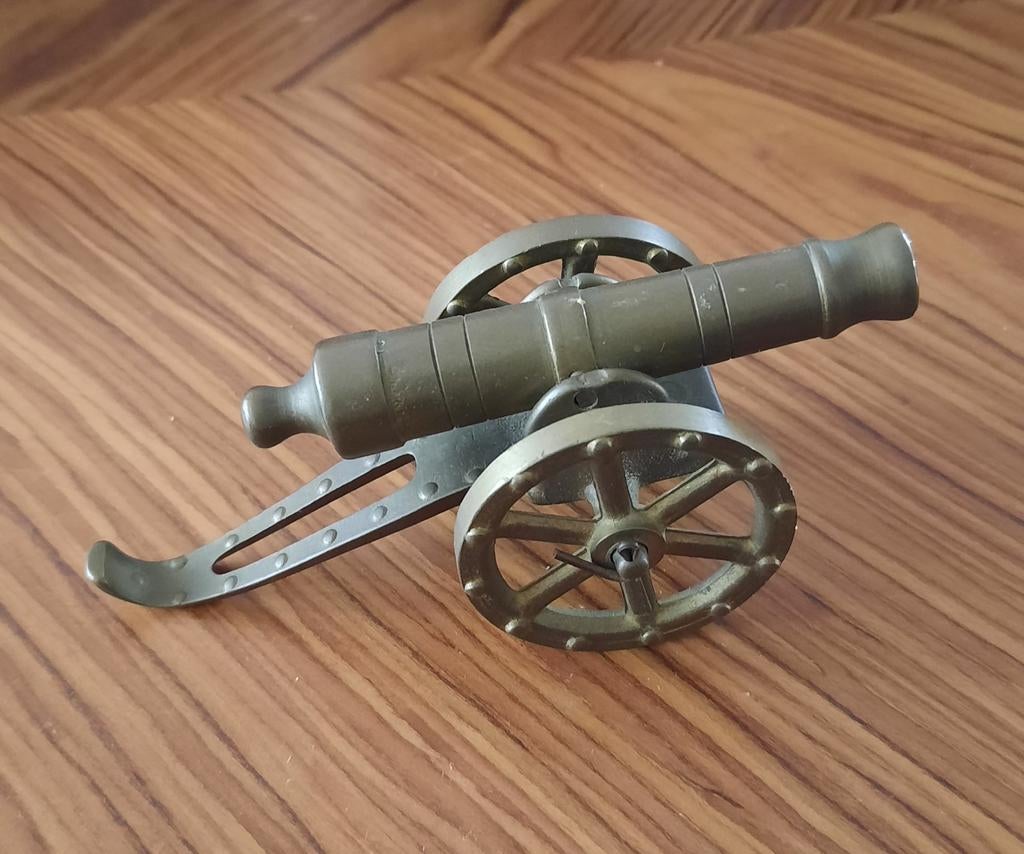 Kanon metaal, Hobby en Vrije tijd, Ophalen of Verzenden