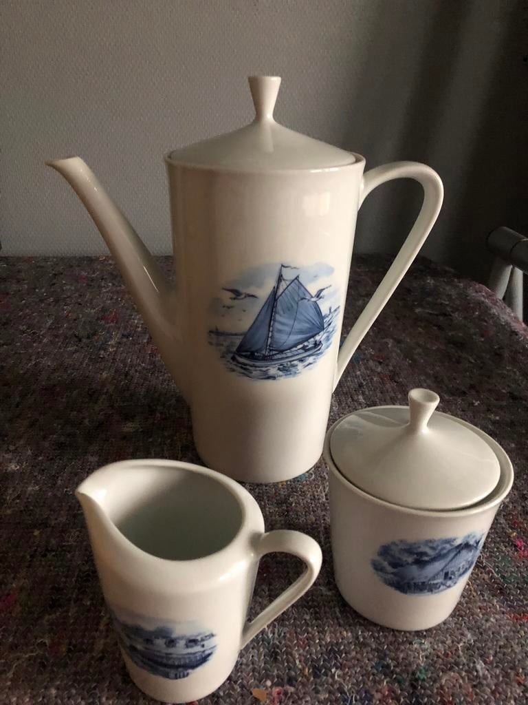 Koffieservies Bavaria porselein Hollandse provincies, Antiek en Kunst, Ophalen of Verzenden