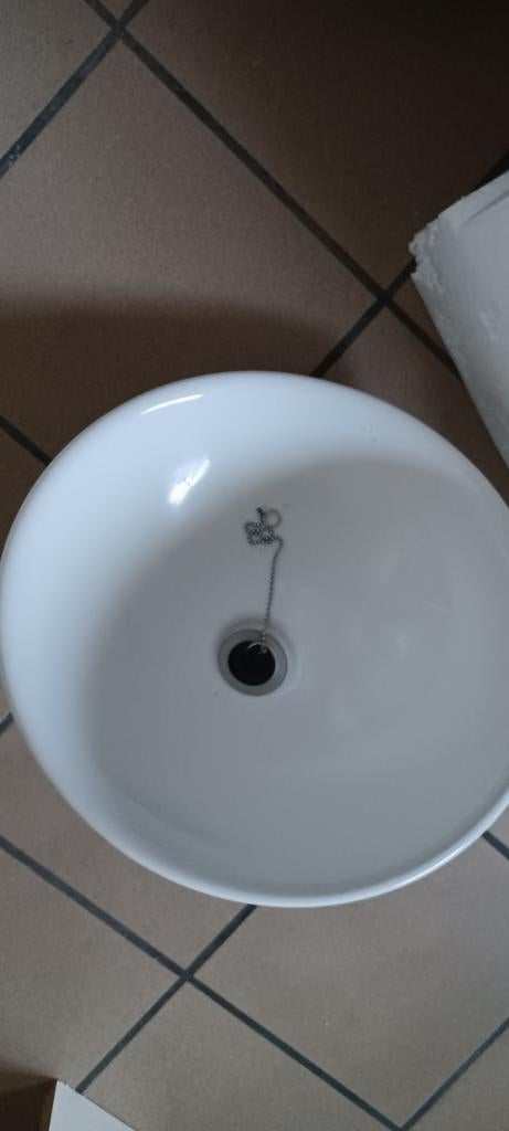 3 jaar oud. Keramieken opbouw waskom., Ophalen, Zo goed als nieuw