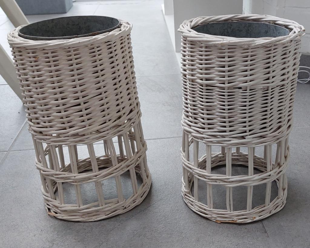 2 porte-plante cache-pot rotin blanc,pot alu 30 x diam 20 cm, Enlèvement ou Envoi, Moins de 25 cm, Rond, Utilisé