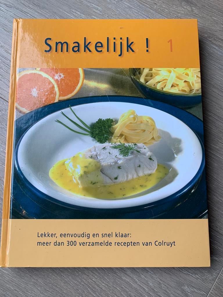 Smakelijk! 1, Boeken, Ophalen of Verzenden, Gelezen