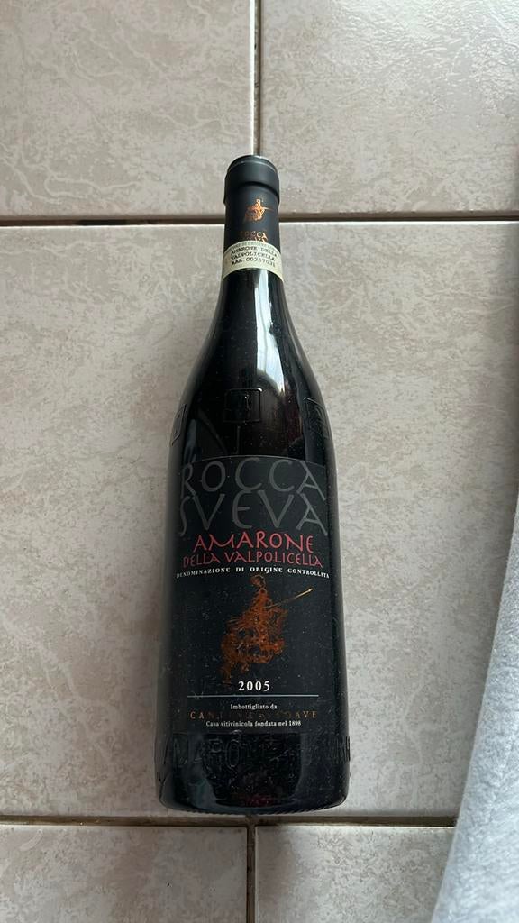 ROCCA SVEVA 2005, Ophalen, Nieuw, Italië, Rode wijn