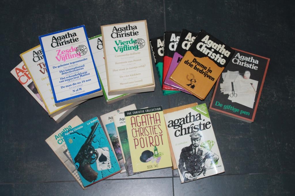 50 Detective- en thrillerverhalen van bekende schrijvers, Enlèvement ou Envoi, Utilisé, Diverse auteurs