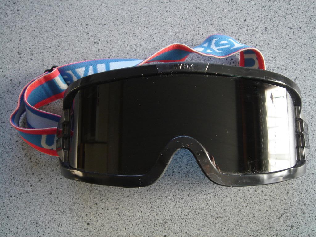 UVEX BERGMASKER MADE IN GERMANY, Ophalen