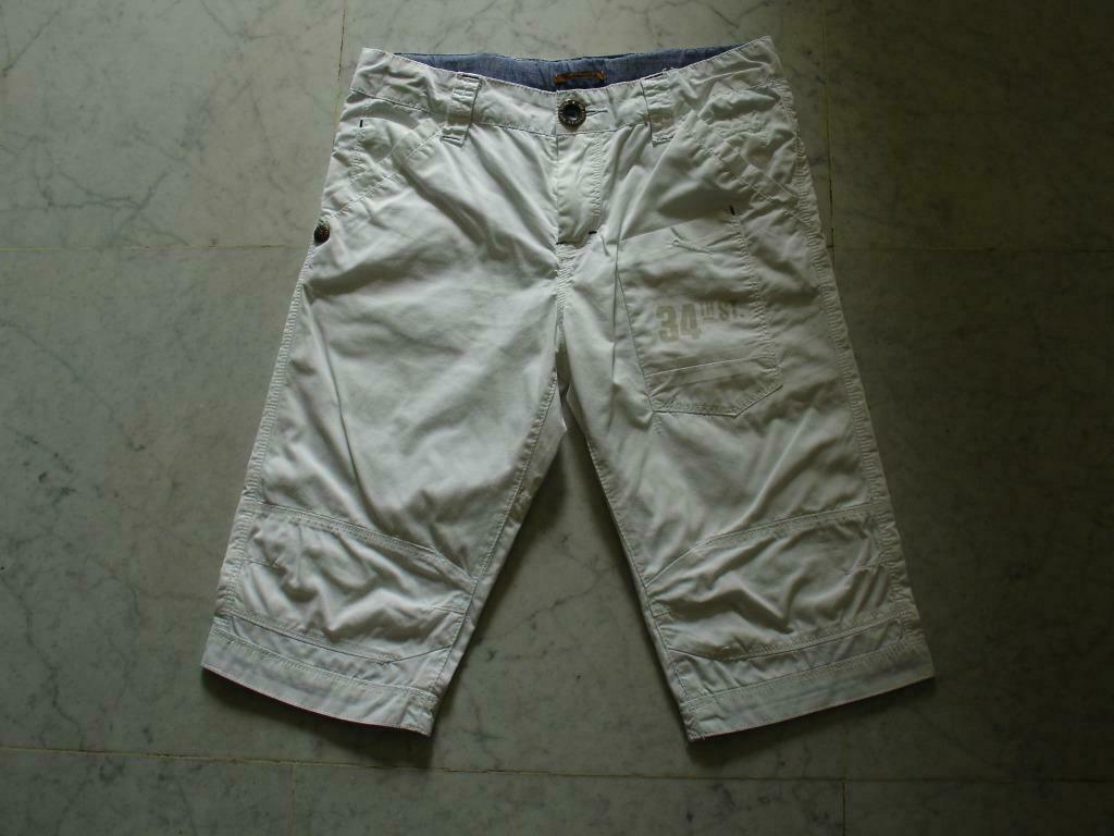 Short wit incl. riem merk CKS, Ophalen of Verzenden, Zo goed als nieuw, Jongen, Broek