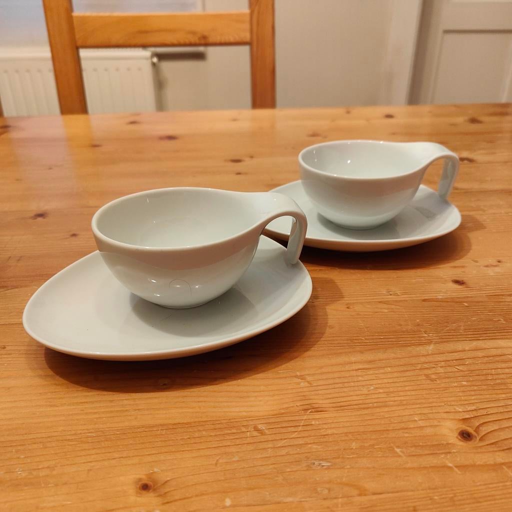Set de 2 tasses et 2 soucoupes Hutschenreuther comme neuf, Huis en Inrichting, Keuken | Servies, Ophalen, Zo goed als nieuw, Porselein