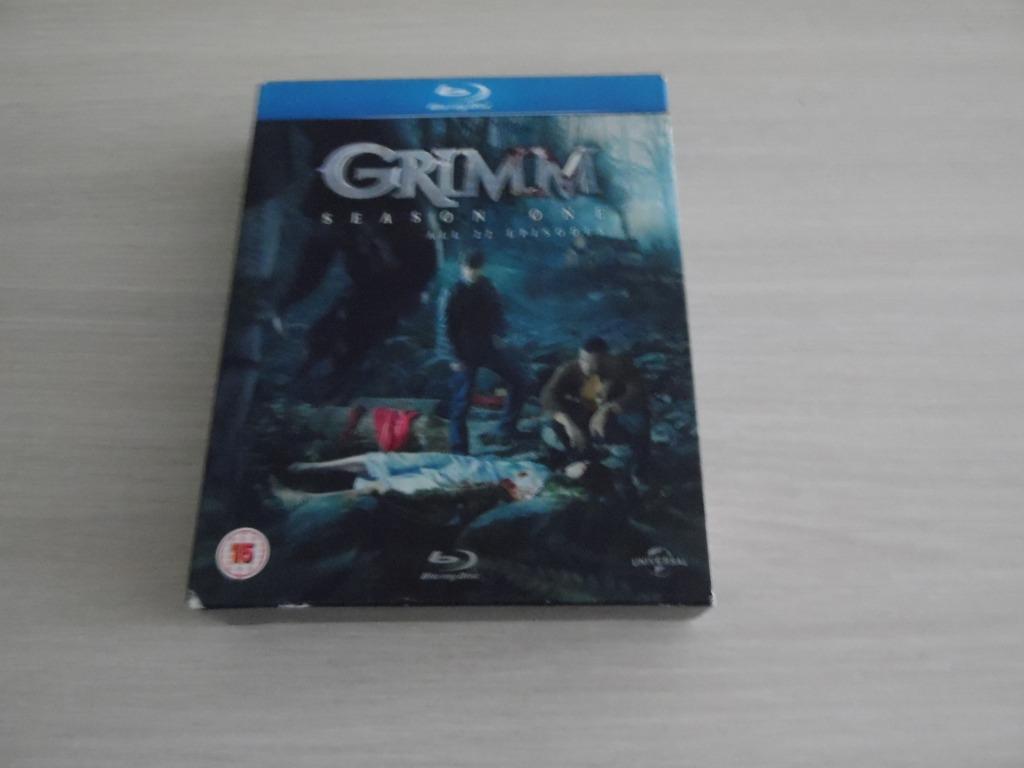 GRIMM SAISON 1      BLU-RAY, CD & DVD, Blu-ray, Comme neuf, Science-Fiction et Fantasy, Enlèvement ou Envoi