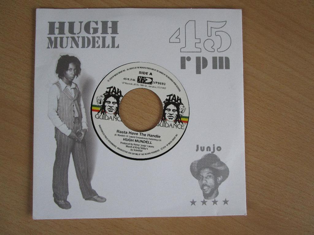 HUGH MUNDELL:RASTA HAVE../ROOTS RADICS:DANGER..7" SINGLE, Cd's en Dvd's, Vinyl Singles, Wereldmuziek, 7 inch, Single, Ophalen of Verzenden