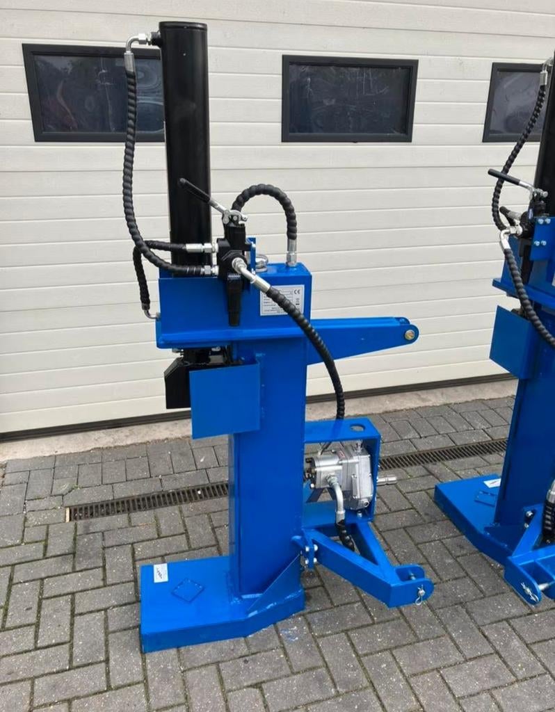 Houtkliever 22T op aftakas! PROMOPRIJS stock!, Tuin en Terras, Kloofmachines, Zo goed als nieuw, Aftakas, Ophalen