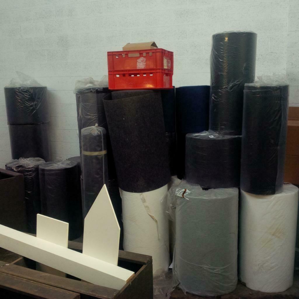 Tapis de vente en stock 1m de large, Enlèvement