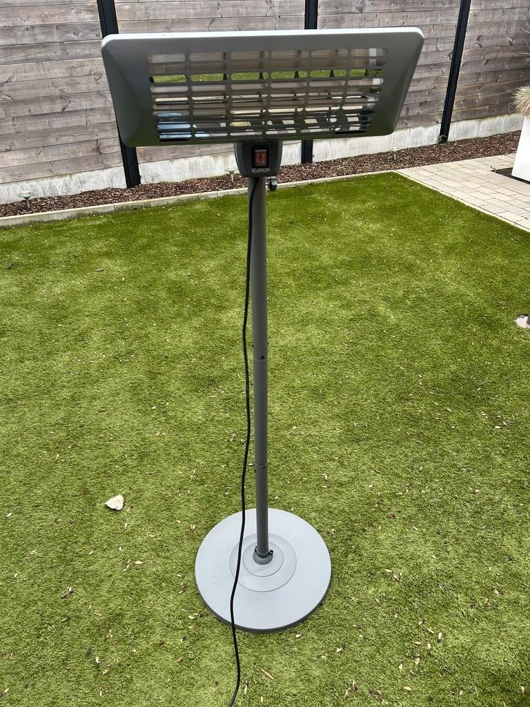 Eurom terrasverwarmer staand – 2000W – 160 cm, Draaibaar, Vloer, Zo goed als nieuw, X