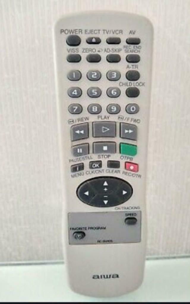 afstandsbediening AIWA RC-BVR05, Ophalen of Verzenden, Zo goed als nieuw, VHS-speler of -recorder