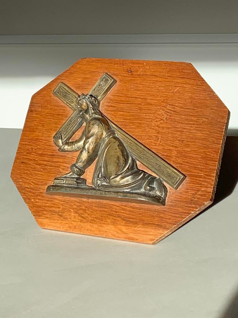 Vintage religieuze plaquette Jezus kruisweg houten standaard, Ophalen of Verzenden, Zo goed als nieuw